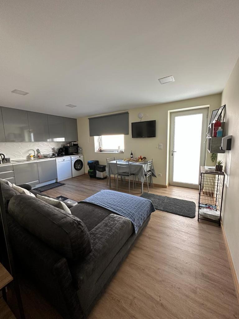 Al Santiago T1 Apartment *
